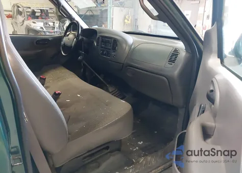 2000 Ford F-150 Work Series/Xl/Xlt from USA, damaged, VIN 2FTZF1722YCA27112